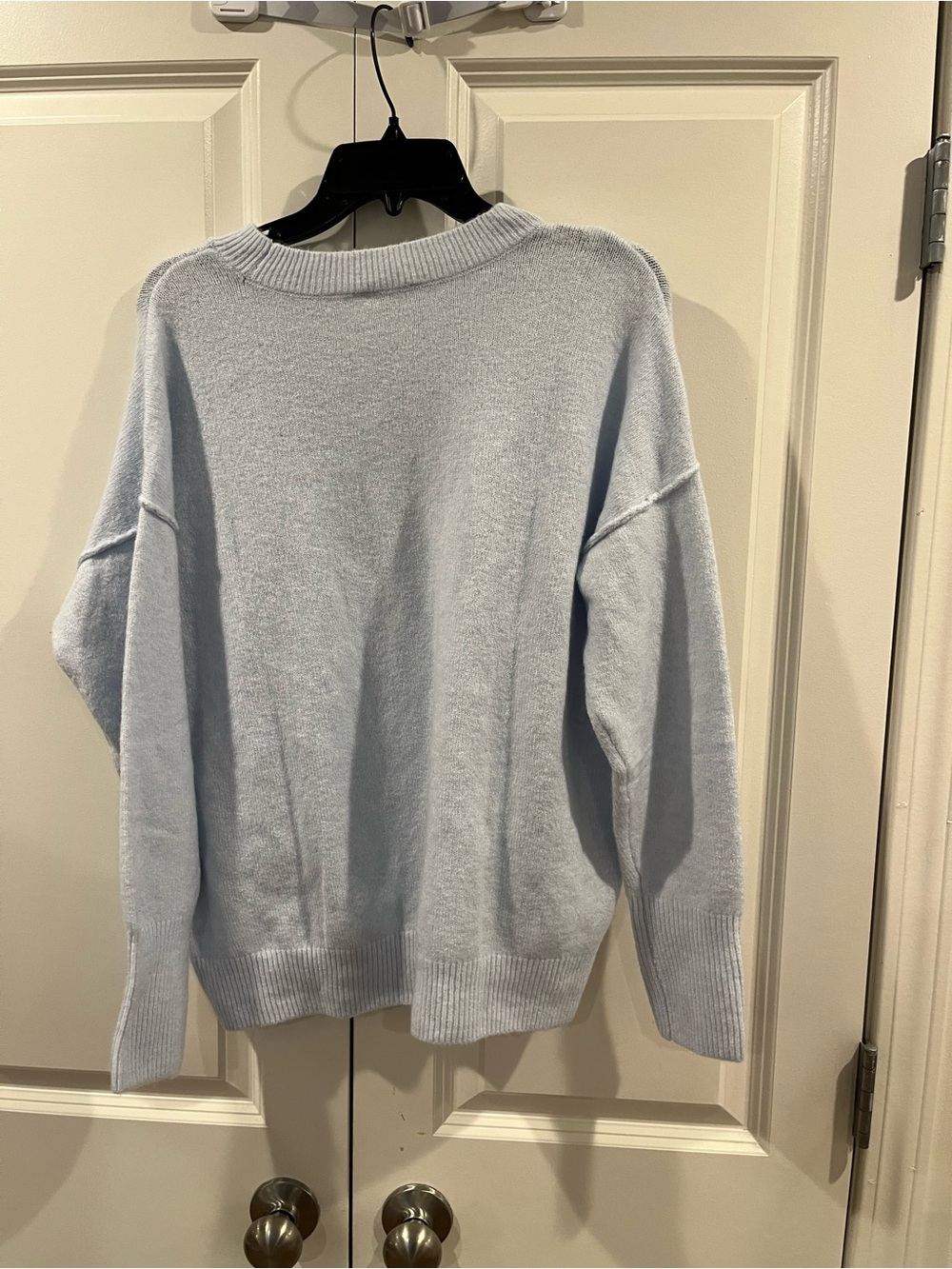 Vince Camuto Small Frozen Light Blue Sweater - Picture 4 of 4